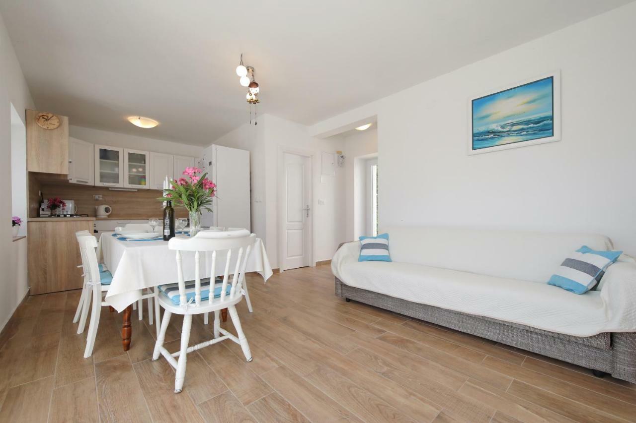 Holiday Home On Dugi Otok - Otok Brbinj Eksteriør bilde