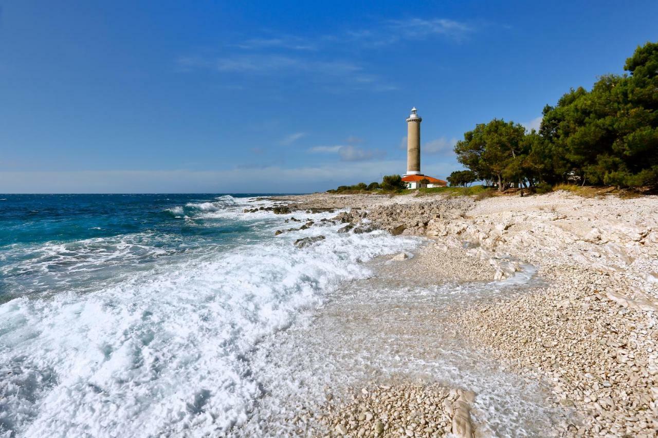 Holiday Home On Dugi Otok - Otok Brbinj Eksteriør bilde