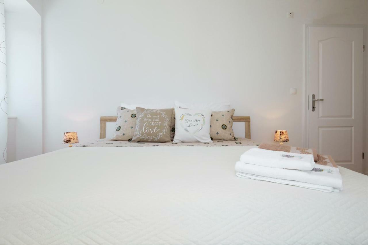 Holiday Home On Dugi Otok - Otok Brbinj Eksteriør bilde
