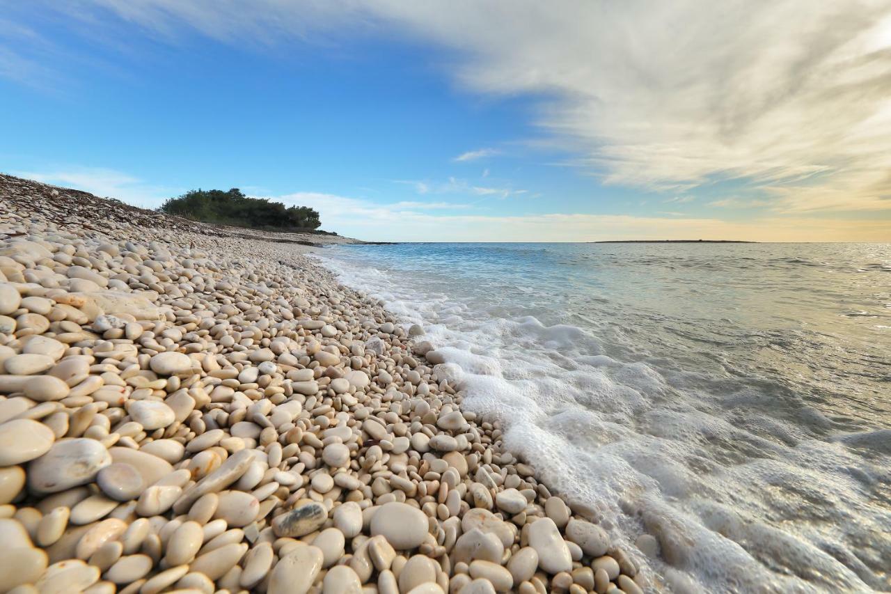 Holiday Home On Dugi Otok - Otok Brbinj Eksteriør bilde