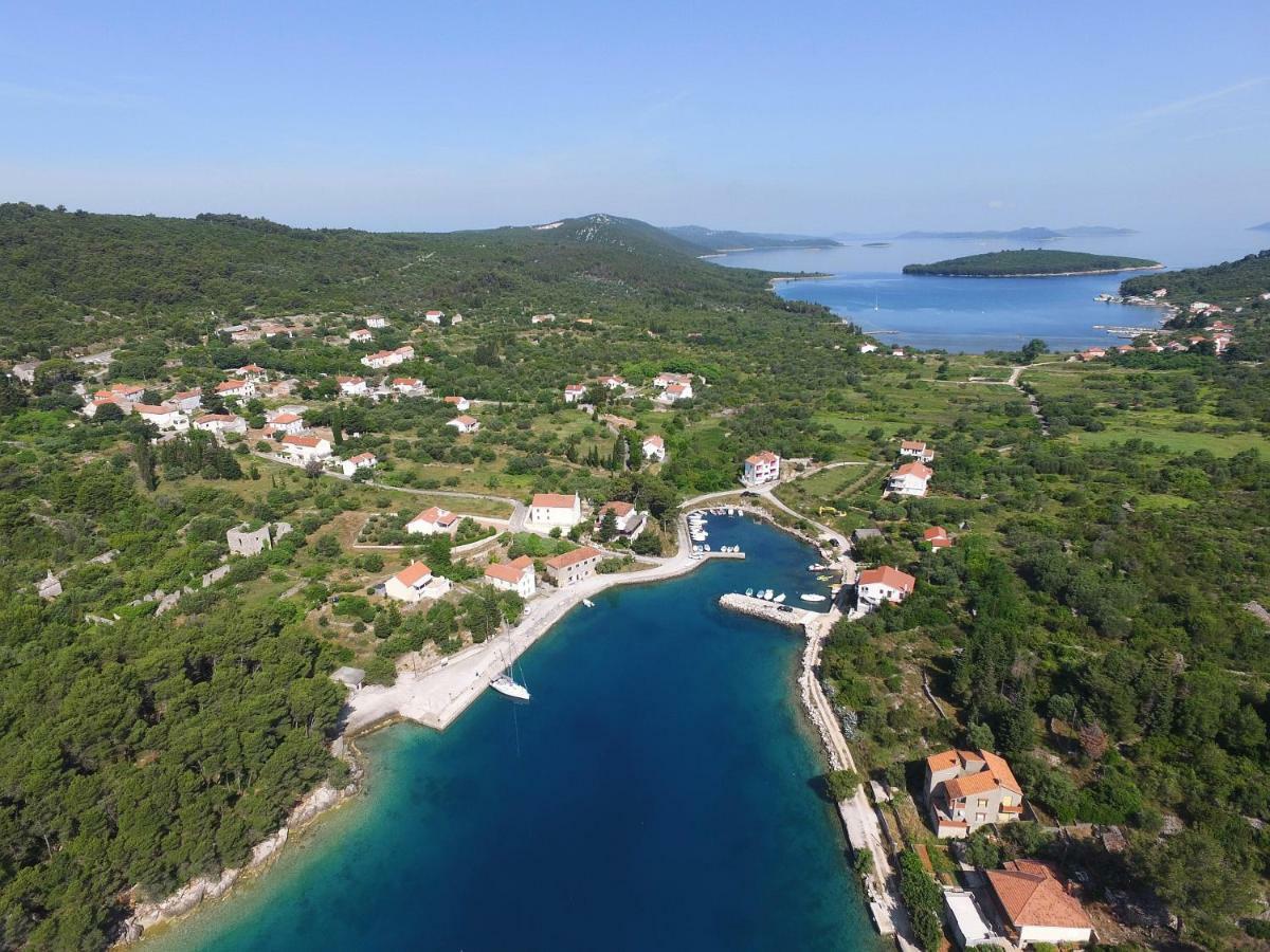 Holiday Home On Dugi Otok - Otok Brbinj Eksteriør bilde